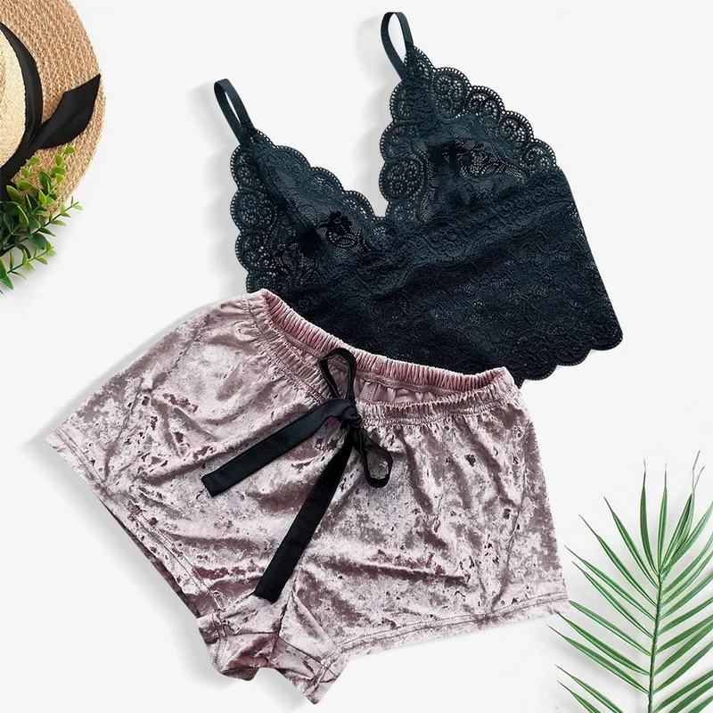 

2020 Women Sexy Lace Pajamas Set Velvet Sexy Suit Sleepwear Nightwear Nightclothes Female Ladies Pyjama Set Summer New
