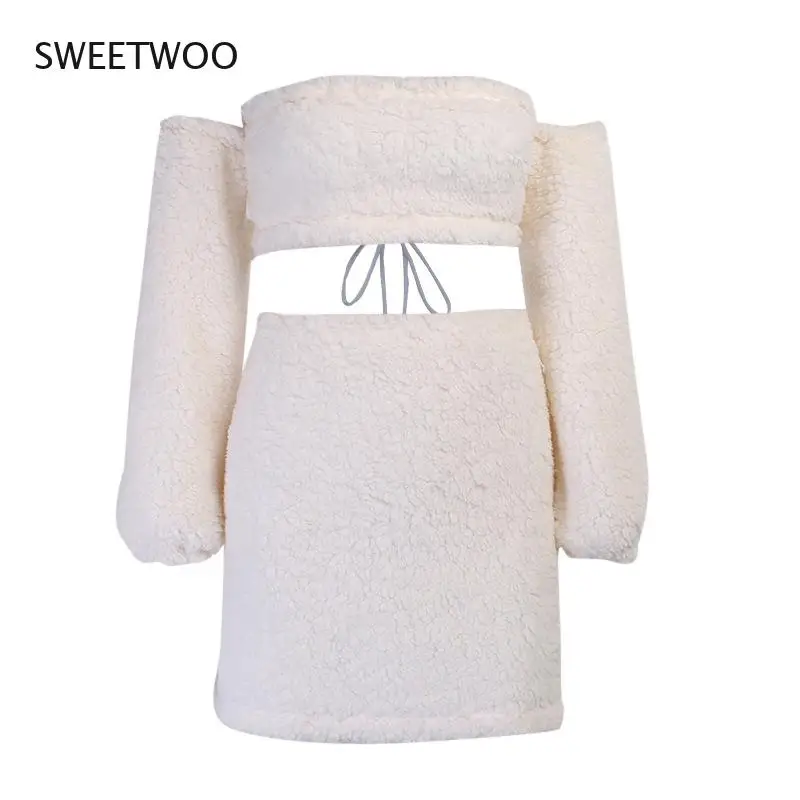 Lady Autumn and Winter Imitation Fur New Spice Girl Fashion Plush Short Skirt Fry Street Fashion Slimming Suit Splicing Woolen