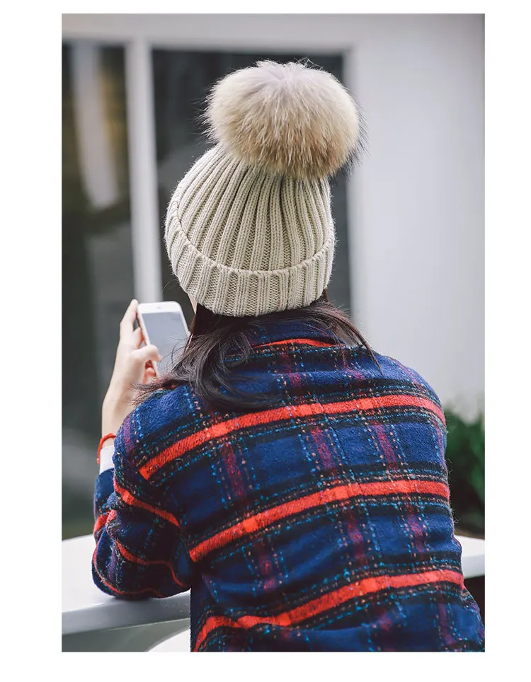 

Winter Female Fur Pom Poms hat Winter Hat For Women Girl 's Hat Knitted Beanies Cap Hat Thick Women Skullies Beanies