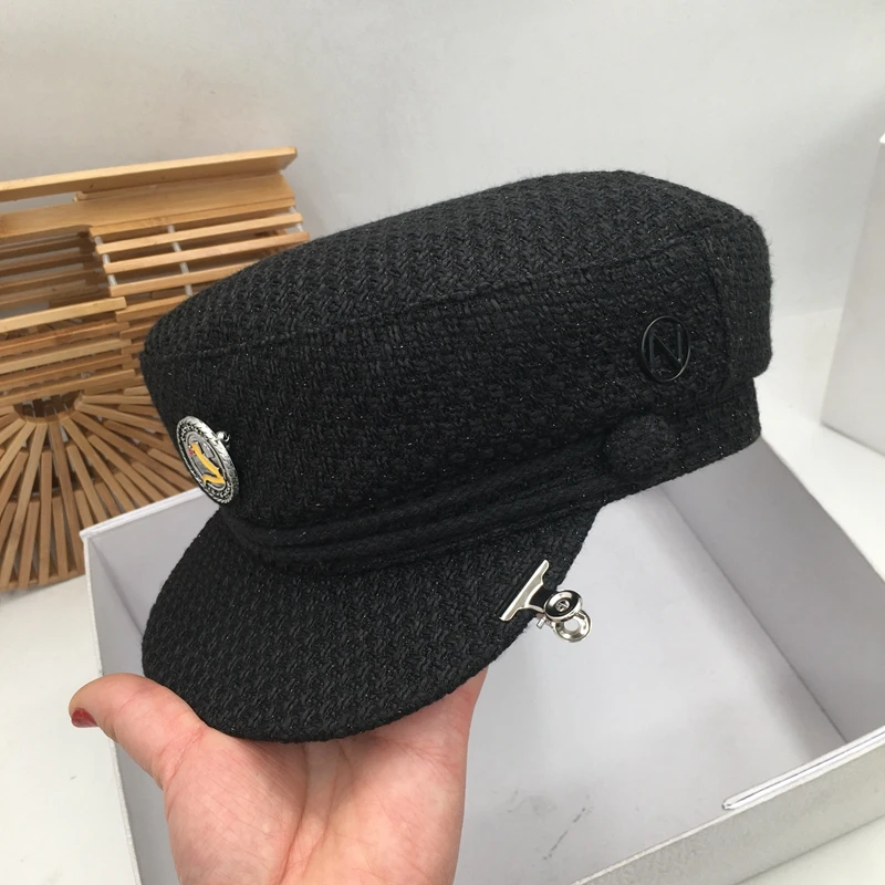 Женская трикотажная кепка газетчика в стиле милитари |