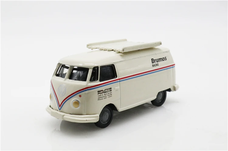 

Greenlight 1:64 Club Vee-Dub VW Тип 2 Панель Van Brumos Racing Loose