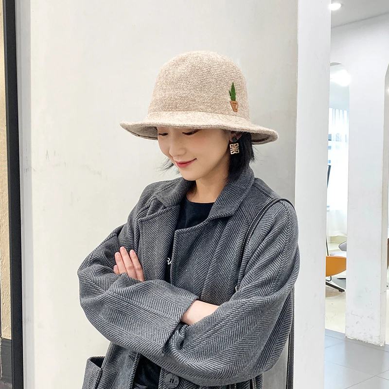 

Women Big Brim Bucket Hat For Women Winter Korean Knitted Fishermen Cap Outdoor Panama Chapeau Solid Thickened Warm Mutsen Gorra
