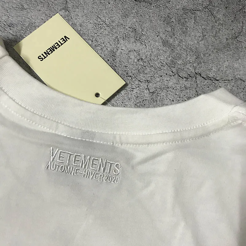 

t shirt Vetements men women 2021 Embroidery Big tag Vetements Top Tees Hiphop Oversize Loose Casual Vetements t-shirts