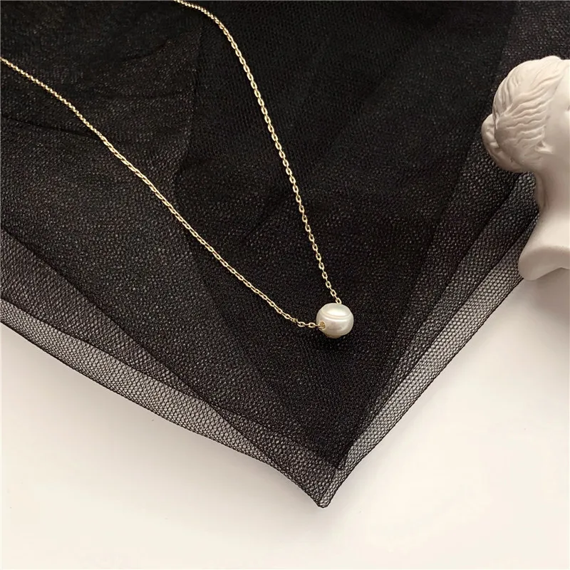 

Simple Elegant Choker Pearl Necklaces for Women Gold Layered Chain Necklace Jewelry