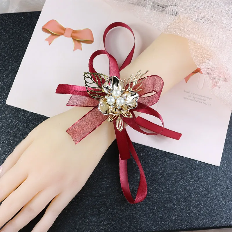 

Wedding supplies Korean corsage wedding sister group bracelet flower bride hand flower bridesmaid must choose wrist flower