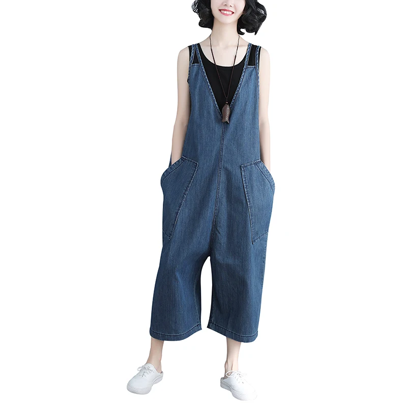

M-XXL Women Large Size Loose Denim Overalls Women Casual Oversize Cool V-neck Wide-leg Pants Jumpsuit Fashion