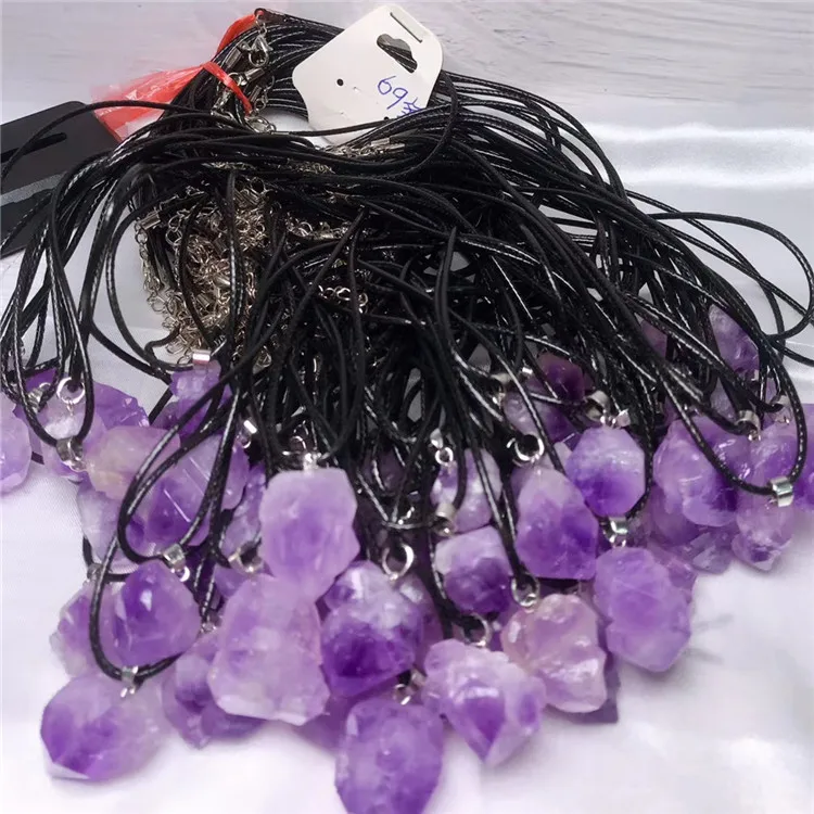 

100pcs Natural Stone Amethysts Crystal Pendant Necklace Brazil Druzy Irregular Shape Lavender Chakra Jewelry Necklace