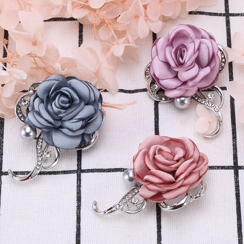 Ткань Искусство жемчуг цветок брошь булавка кардиган рубашка Шаль