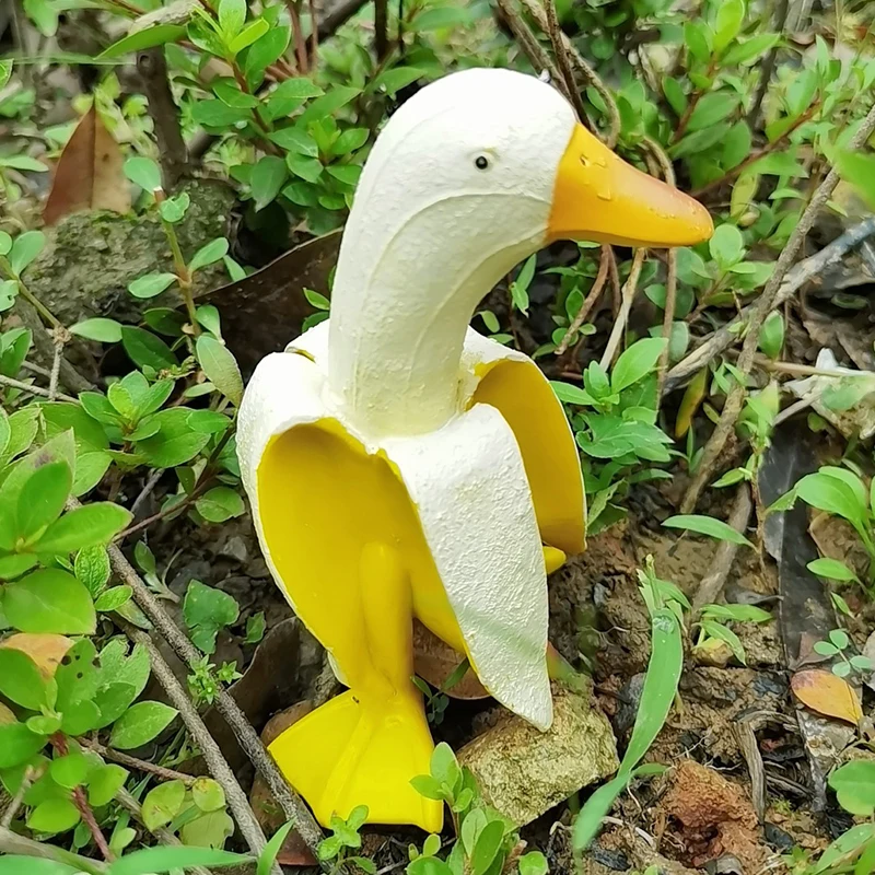 

Art Banana Duck Creative Garden Decoration Sculptures Yard Garden Decor Vintage Ornament Home Statues Decoration Accessories