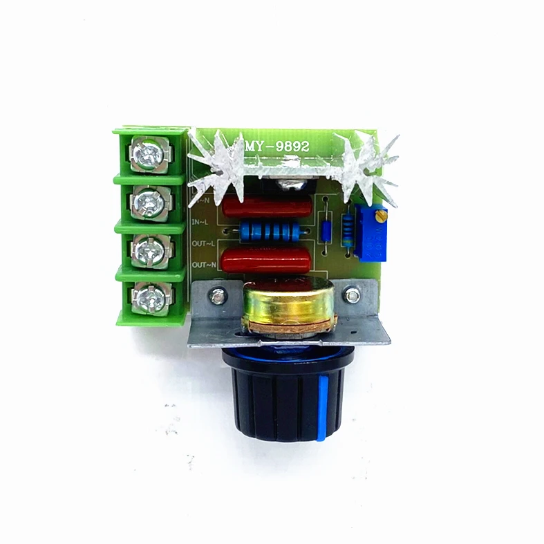 Стабилизатор напряжения регулятор на переменном токе 220 В 2000 Вт КТУ контроль