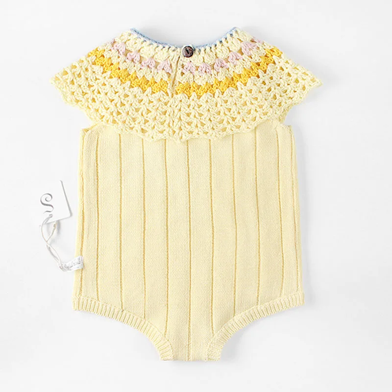 

2020 Baby Girls Rompers Baby Clothes Bodysuit Hollow Out Big Lotus Leaf Collar Knit Rompers Spring Autumn Infant Girls Rompers