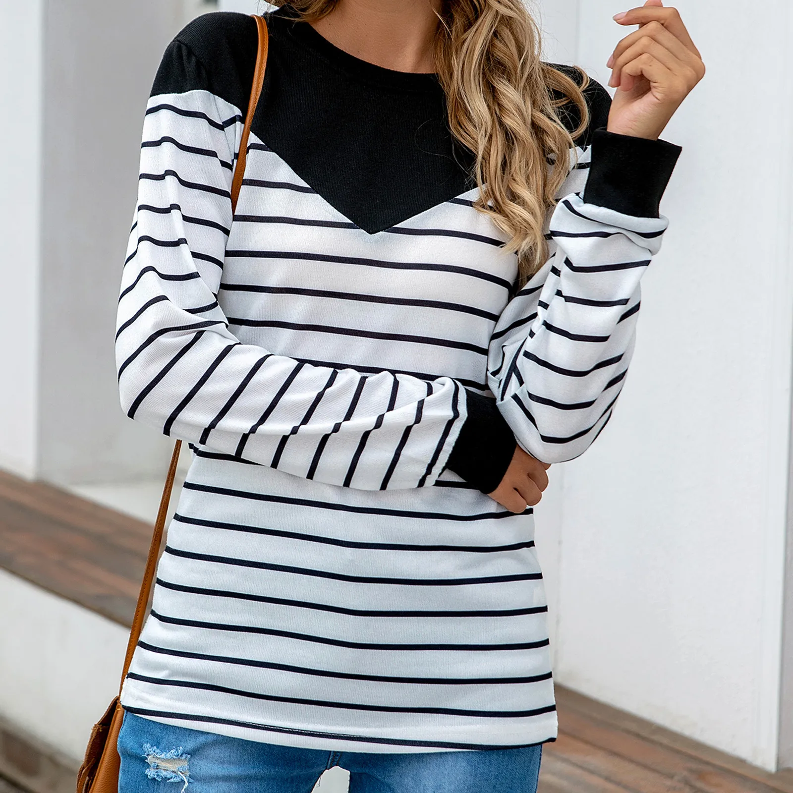 

Plus Size Fashion Striped Blouse Shirt Loose O-Neck Top Tee Casual Autumn Winter Ladies Female Women Long Sleeve Blusas Pullover