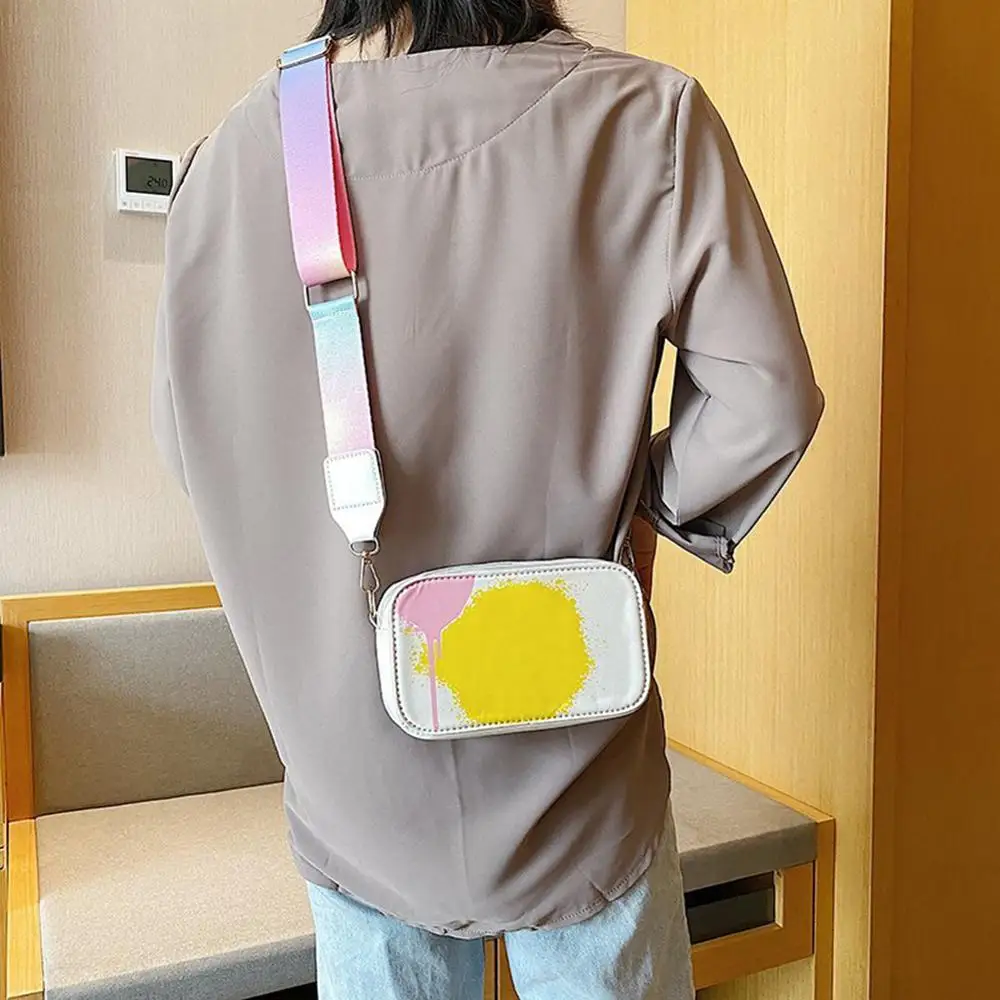 

Women Handbags Luxury Fashion Korean Version Women Casual Graffiti Printed Small Square Crossbody Bags Shoulder Messenger Bags