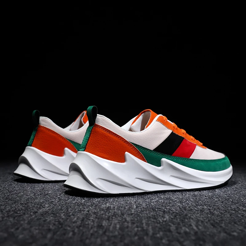 Качественный комплект из двух предметов для мужчин повседневная обувь удобные