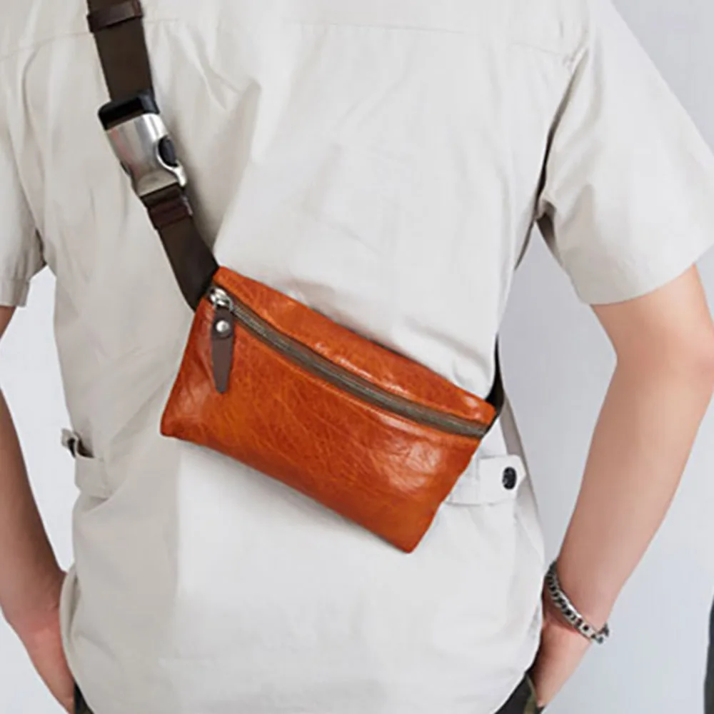 AETOO Men's leather shoulder bag, personalized men's cylindrical crossbody bag, retro casual top layer leather crossbody bag
