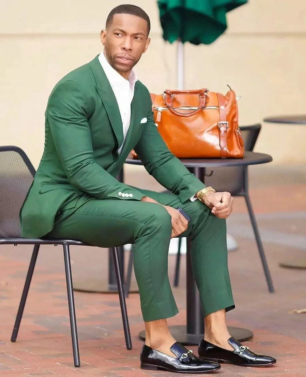 

Костюм мужской из блейзера и брюк, пиковый пиджак с лацканами, пиковая одежда для выпусквечерние вечера, индивидуальный пиджак и брюки, зеле...