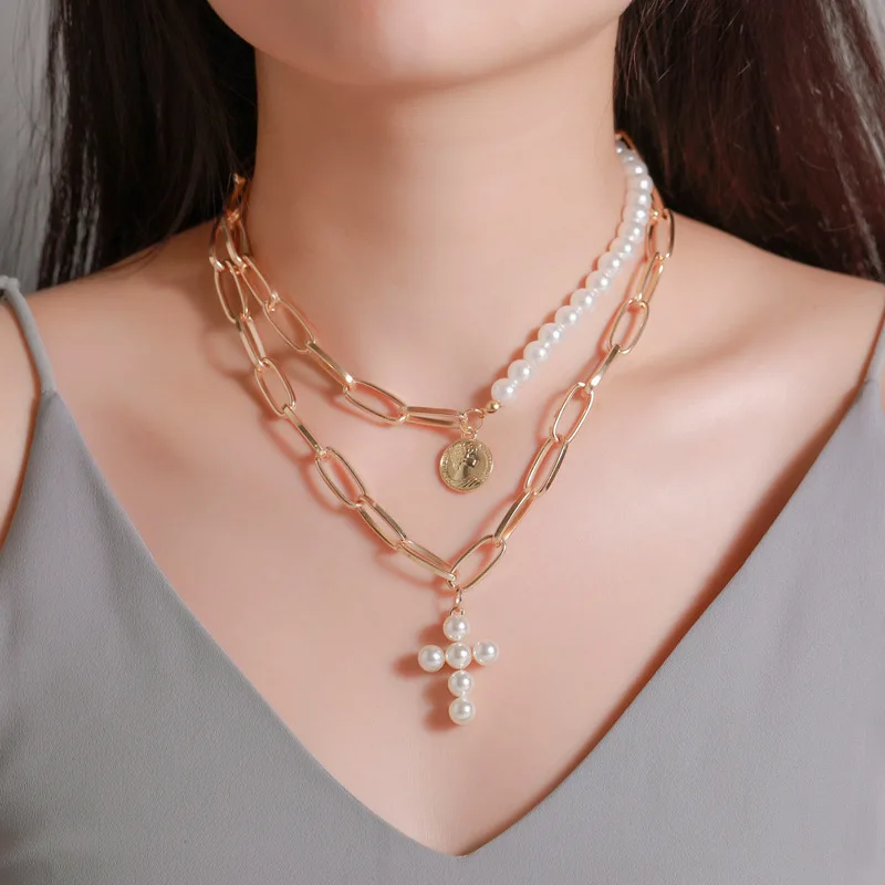 

Fashion 2 Layers Pearls Geometric Pendants Necklaces For Women Gold Metal Cross Chain Necklace 2021 New Design Jewelry Gift