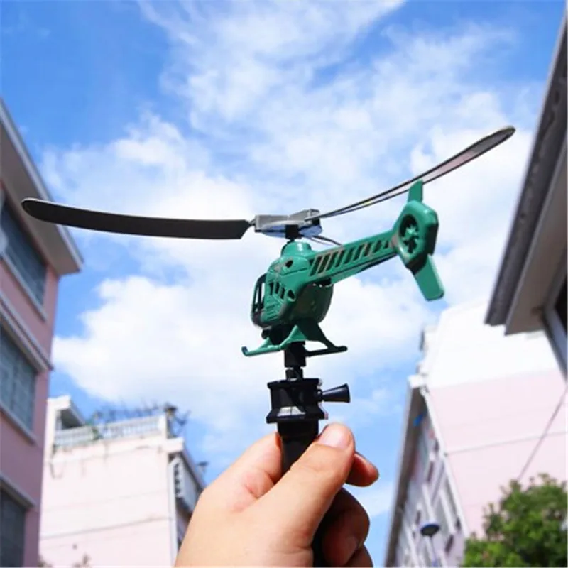 

1Pcs 18CM Classic Fashion Pull Line Green Helicopter Toys Creative Outdoor Sports Flying Toy for Children Gifts