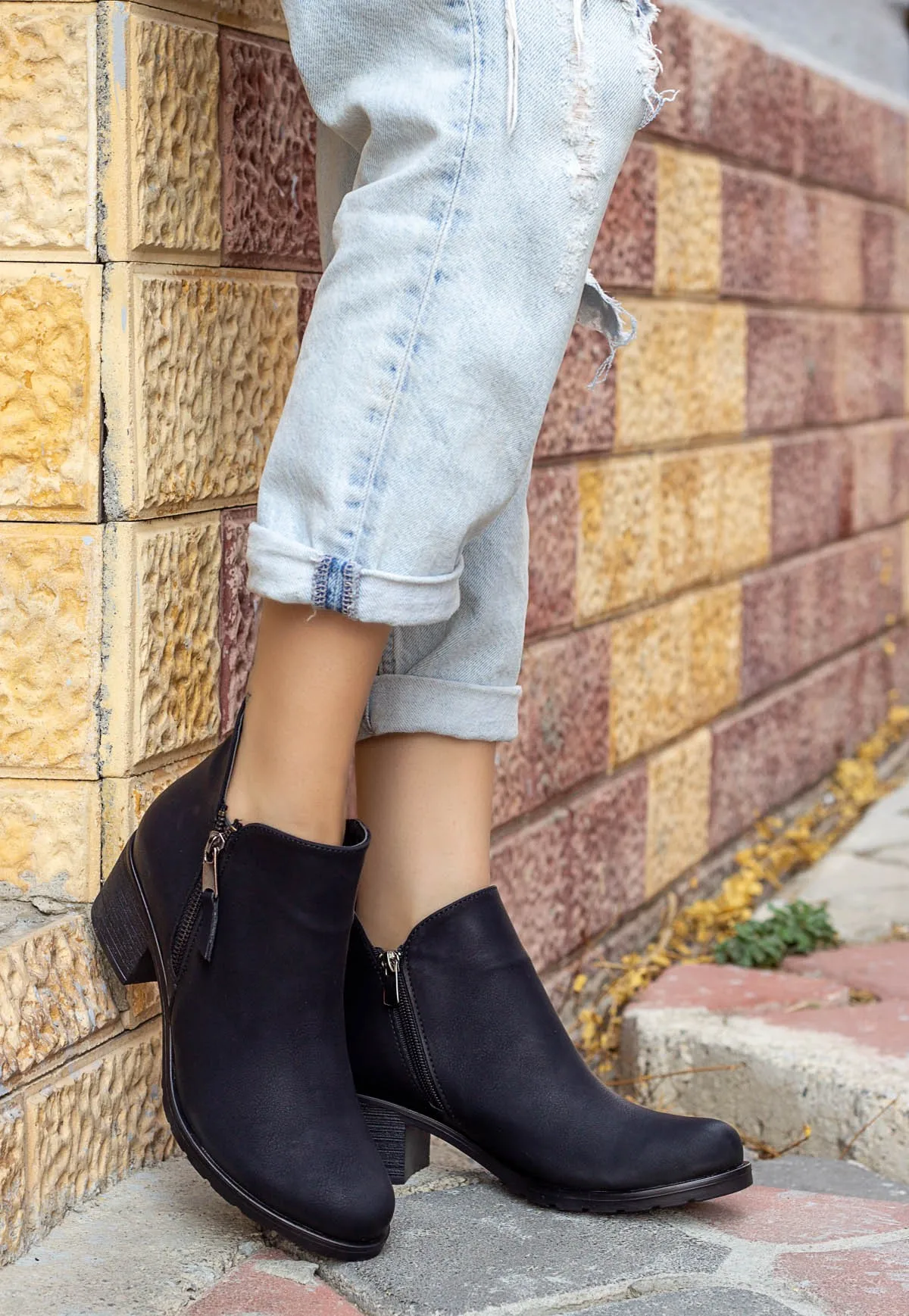 

BveA 2021 winter season women zipper wrist for tall square low heels comfortable casual boots Inaz Black Nubuck Boots Sandals heels designer pumps slides women goth boots female summer plush high fashion demonia