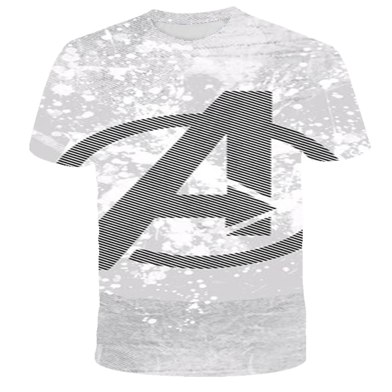 С изображением героев фильма Марвел мстители Человек-паук и 2021 Новая летняя