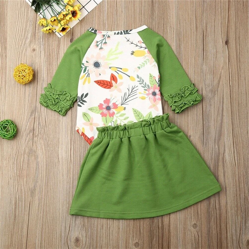 Комплект стильной детской одежды из 2 предметов для маленьких девочек зеленый