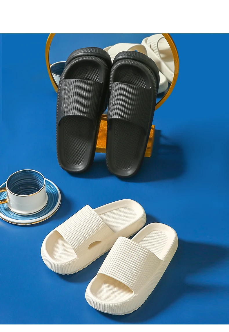 

The New Thicker Comfortable Slippers For MenAnd Women Home BathroomBath CoupleThick Bottom Home Sandals And Slippers Summer Wear