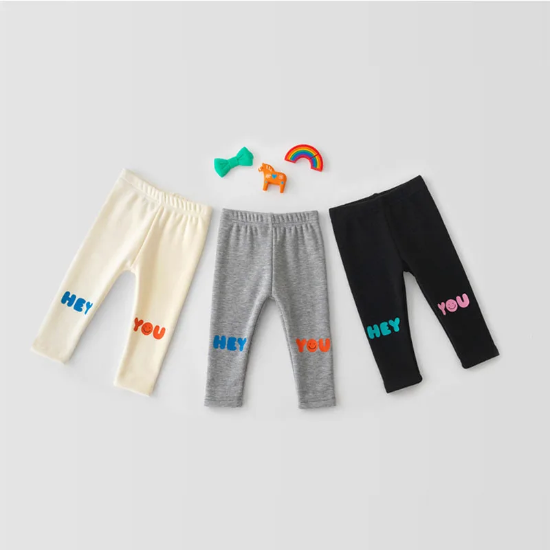 

Хлопковые леггинсы для маленьких девочек, демисезонные детские брюки, однотонные прямые брюки с буквенным принтом для детей, детская одежд...
