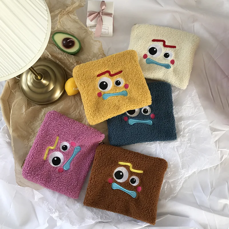 

Plush Cartoon Cosmetic Bag Soft Small Bag Women Cute Makeup Organizer Bags Japan Style Girls Zipper Beauty Case Cosmetic Storage