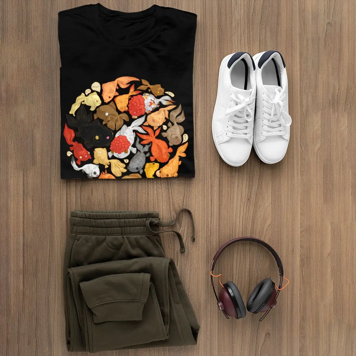 Футболка с изображением золотой рыбки для любителей фиолетовая Женская футболка