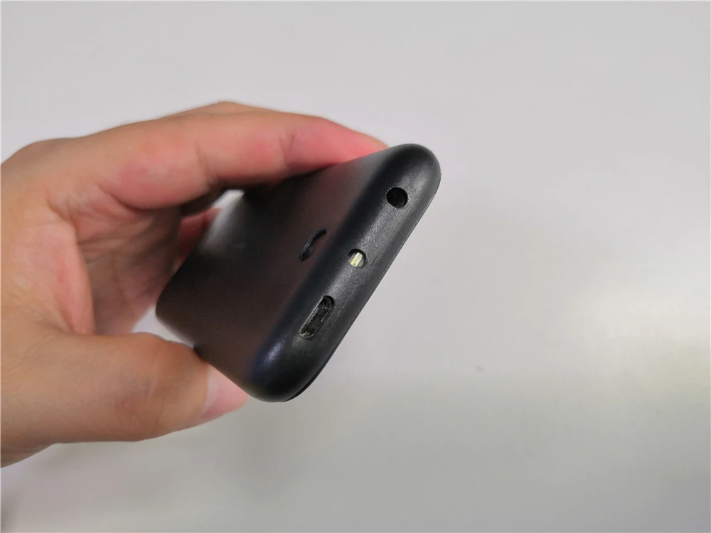 Оригинальный разблокированный сотовый телефон Nokia 225 одноядерный 2 8 дюйма МП