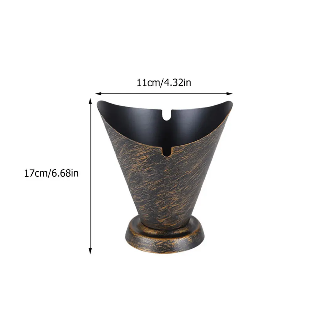

1Pc Durable Retro Bar Cigarettes Holder Classic Wear-resistant Ashtray (Coffee)