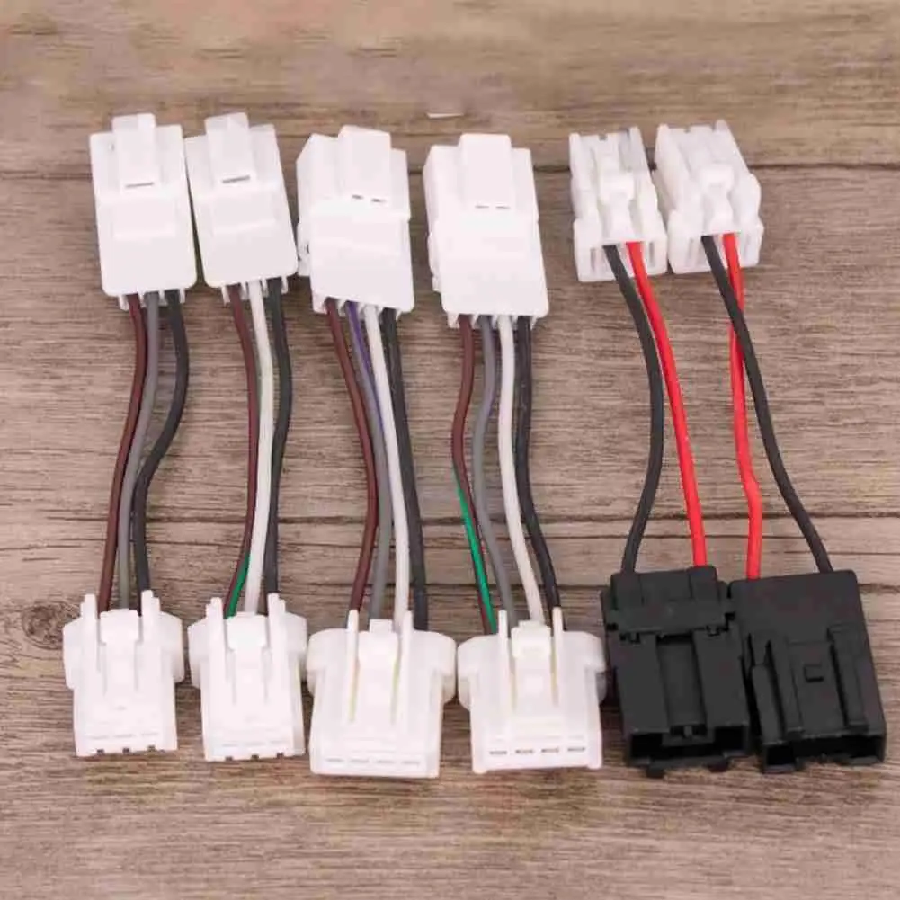 

240sx PnP S13 Kouki Tail Light Adapter Wiring Harness W6U6