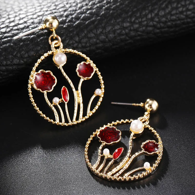 Классические винтажные массивные ювелирные изделия Золотые металлические