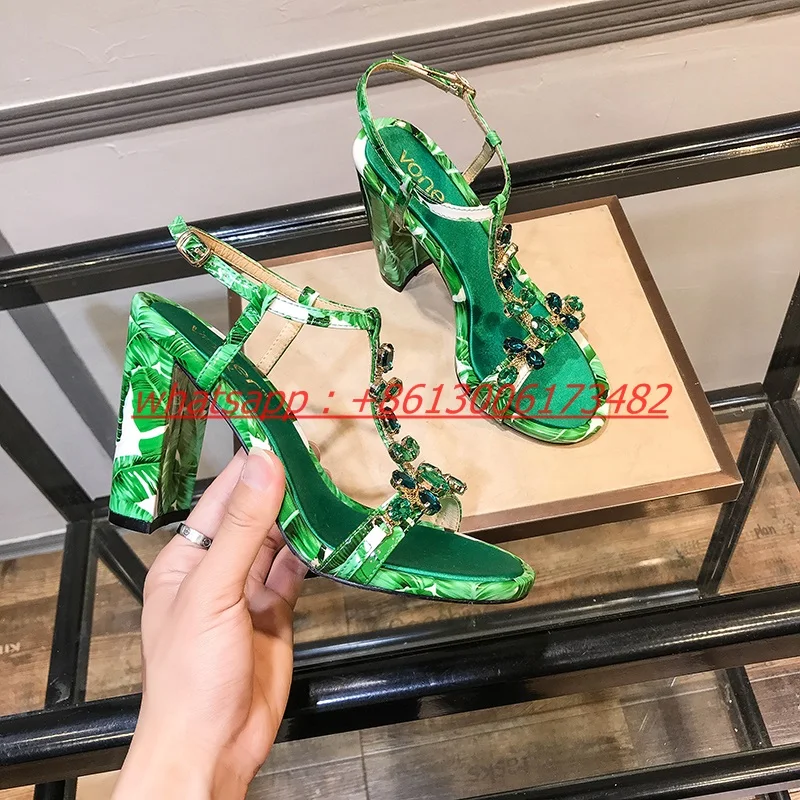 Брендовая Летняя женская обувь в виде бананового листа сандалии на коротком