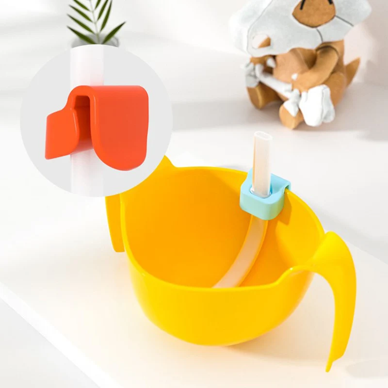 

Silicone Reusable Baby Children Spoon Drinking Water Straw Sucker With Buckle Infant Baby Feeding Straw Dishes Supplies