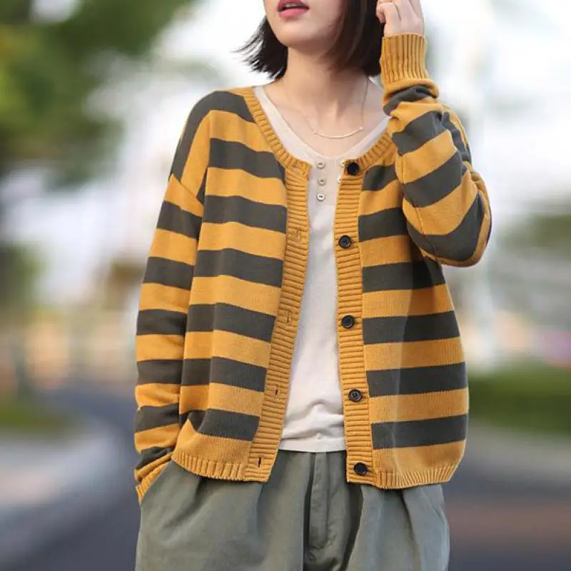 Johnature Autumn Women Sweater Striped Cardigan 2019 New Casual Vintage All-match V-neck Single Breasted Knitted |
