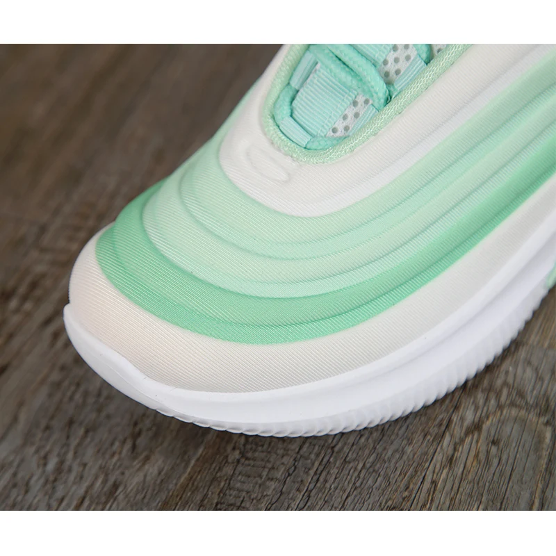 Модные женские кроссовки уличная спортивная обувь дышащая легкая удобная для