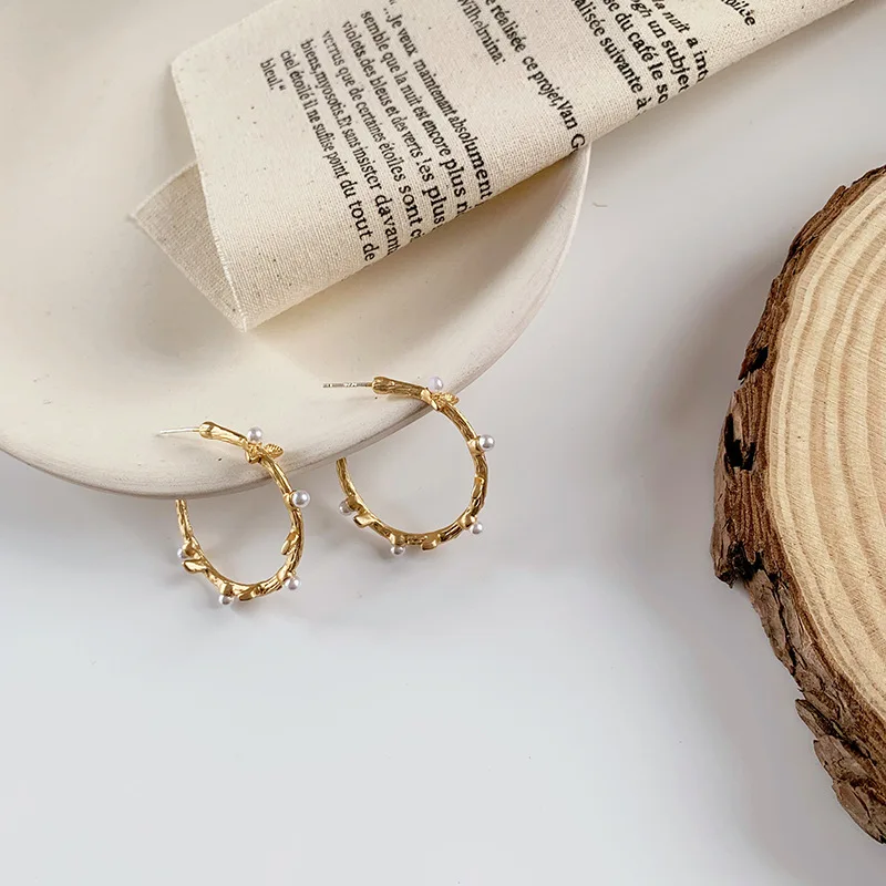 Женские круглые серьги-кольца 28 мм золотого цвета миниатюрные серьги в форме