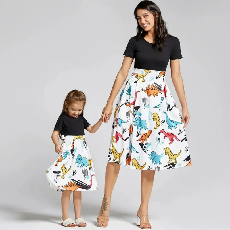 Фото Одежда в стиле бохо для мамы и дочки платье средней длины родителей детей