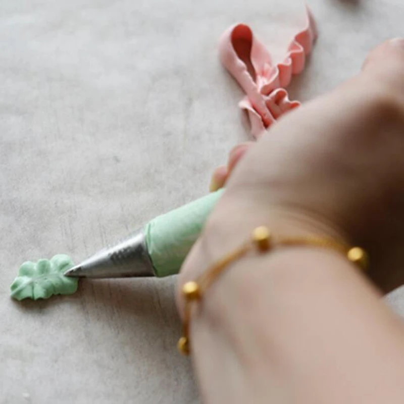 

100 Pieces Of Medium Disposable Piping Bag Icing Fondant Cake Cream Bag Decoration Pastry Cutting-Edge Tools Bakery Baking Tools