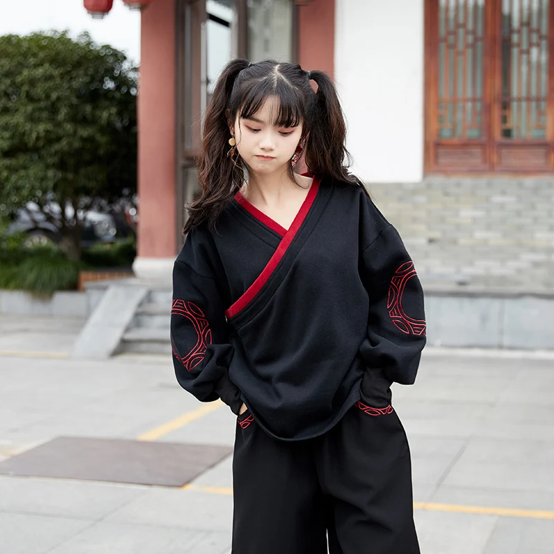 

2 Piece Set Women V-neck Chinese Letter Embroidery Hoodies Sweatshrt And Elastic Waist Pockets Wide Leg Pant 2021 Winter Clothes