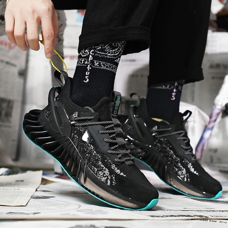 

New Outdoor Light Shoes 2021 Spring Men Casual Shoes Non-slip Color Matching Shoes Wear-resistant Breathable Shoes Large Size 46