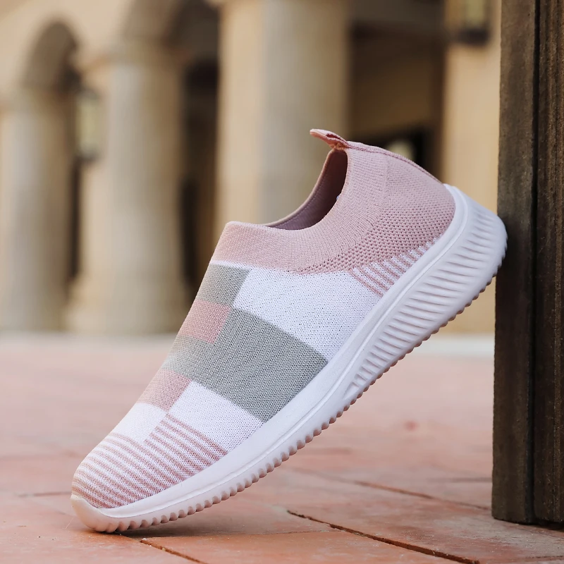 Women's Casual Vulcanized Shoes Woman Mesh Sneakers Women Knitted Flat Ladies Slip On Female Footwear Size 42 Feminino Zapatos | Обувь