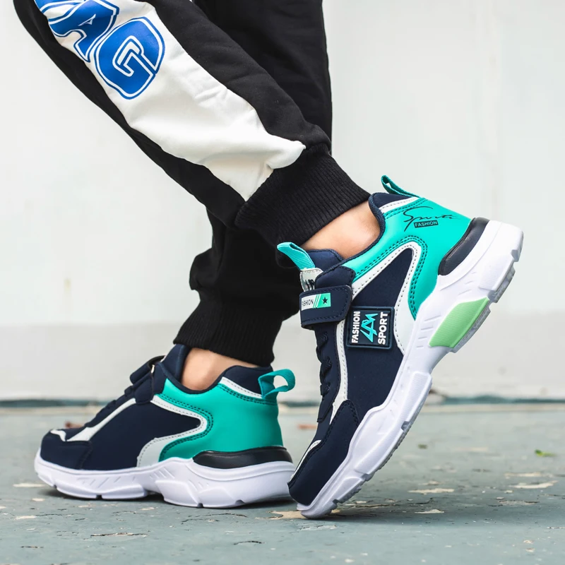 

Kids Sneakers Soft Bottom Breathable Kids Shoes Non-Slip Children's Sneakers For Boys Leisure Travel Shoes