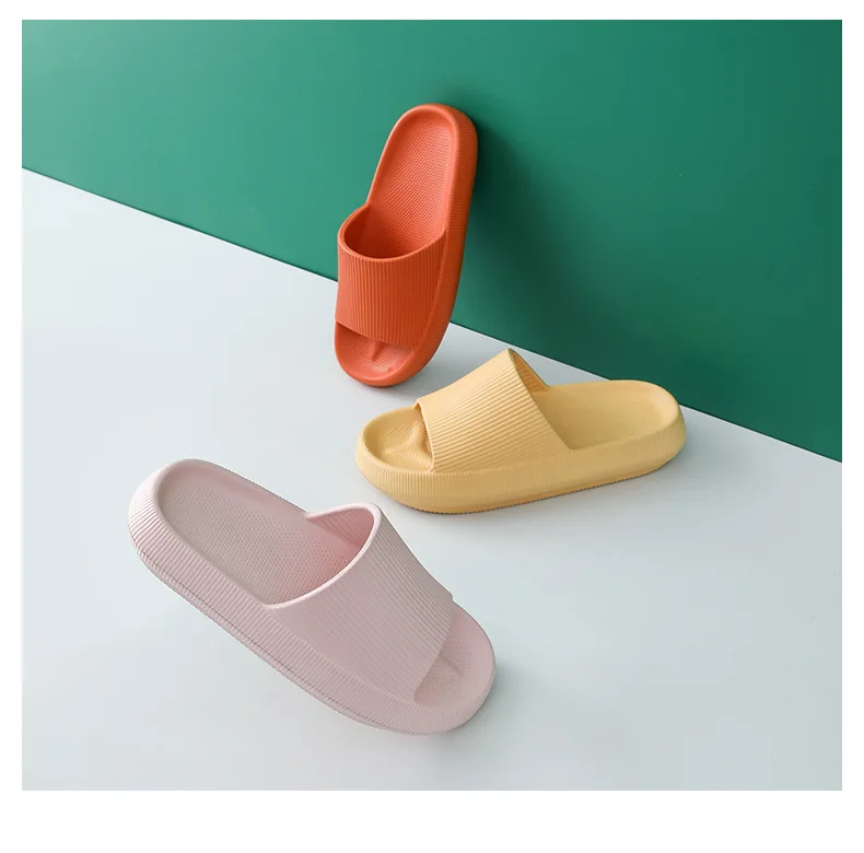 

Thick Sole Indoor Women Bath Slippers EVA Antibacterial Lovers Platform Shoes Non-slip Ladies Slides Sandals