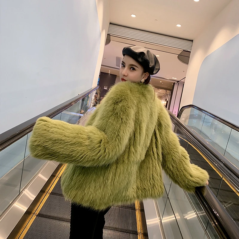 Женское пальто с натуральным мехом лисы зеленое теплое из 100% лисьего меха зима 2019