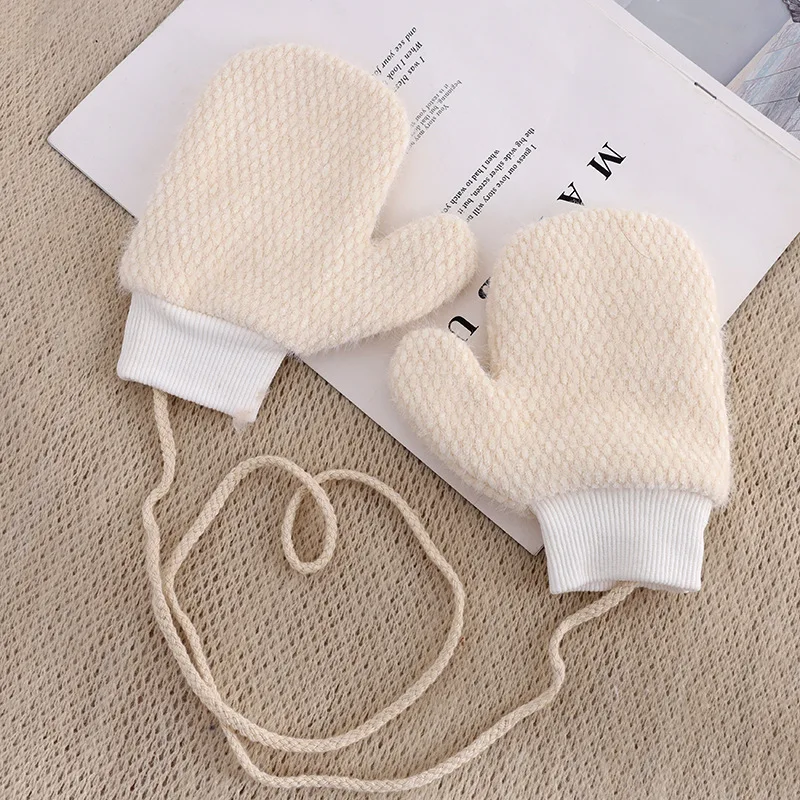 

5-10 Year Old Child Student Winter Warm Knit Plus Cashmere Halter Gloves Cartoon Rabbit Carrot Pearl Full Finger Mittens J7