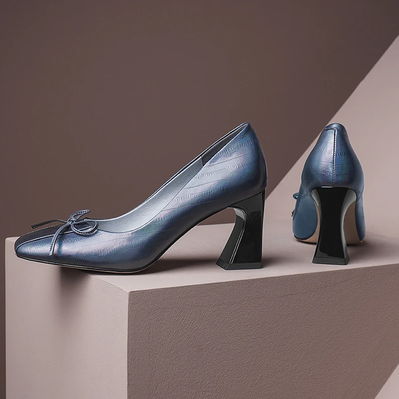 

ISNOM New Women Pumps Genuine Leather Hoof High Heel Shoes Woman Bow Tie Square toe Ladies Heels Dress Pumps Big Size 43