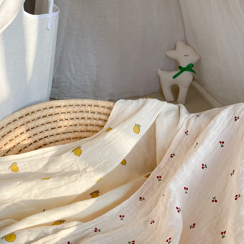 

2 layers 120 * 120cm muslin100% cotton swaddle baby cartoon soft newborn blankets bath gauze wrap infant sleepsack stroller cove