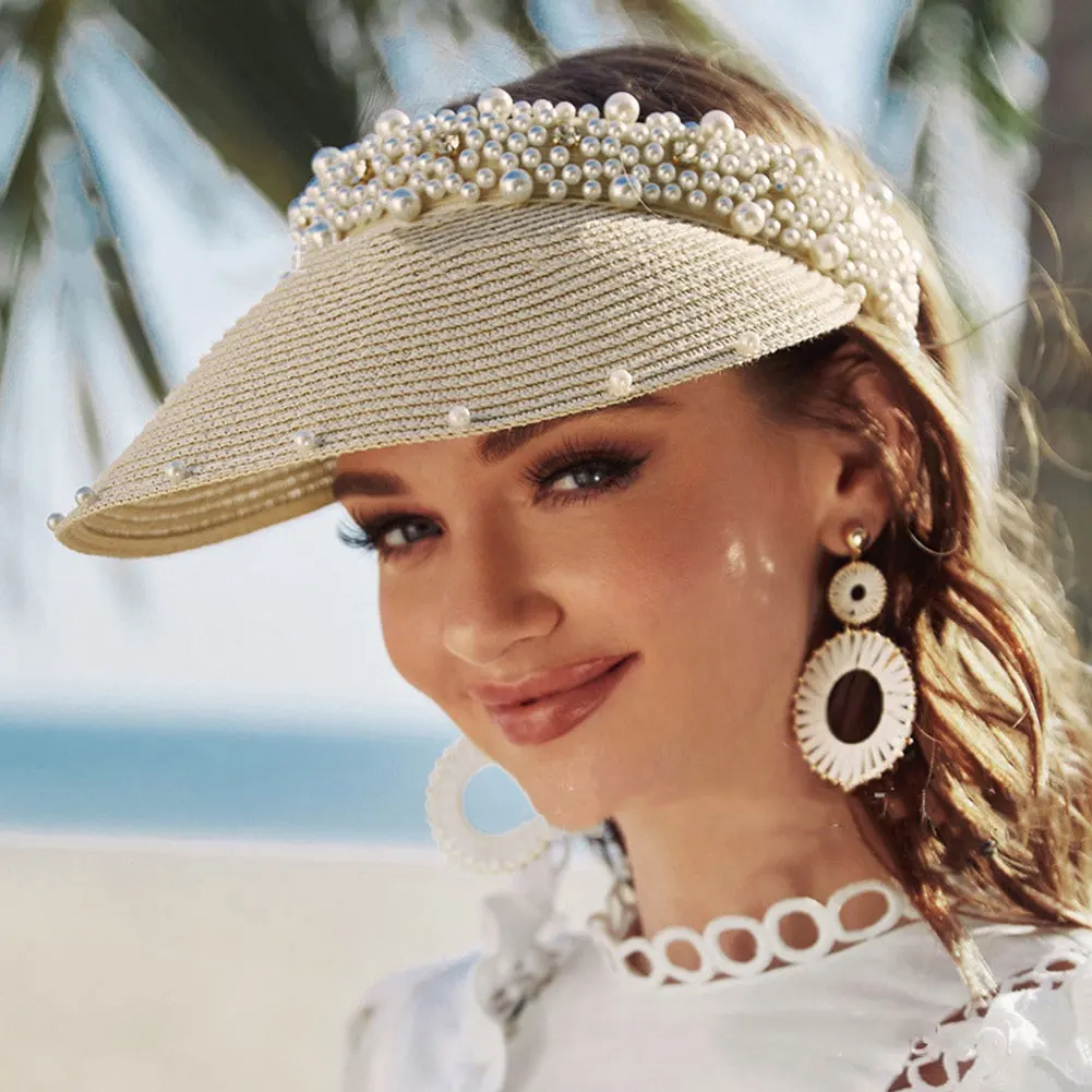 Шляпка женская с жемчужным ремешком модная пляжная Панама из рафии козырьком для